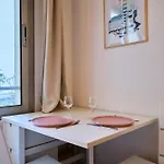 Appartement Le Skylille - Renove, Idealement Situe Dans Le Quartier Vivant De Vauban A Rijsel